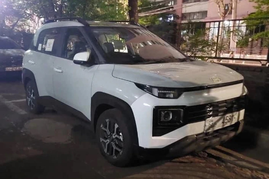 Upcoming new Hyundai Exter spotted undisguised ; India launch soon