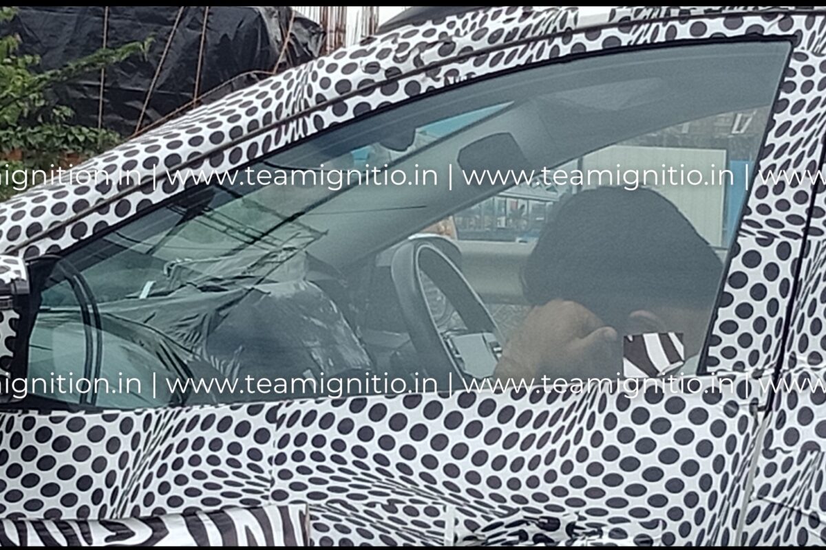 Tata Nexon Facelift spotted again ahead of its launch in coming months