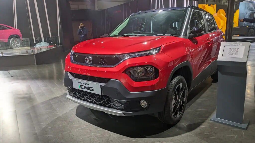 Tata Punch CNG reached dealerships ahead of its launch in India soon