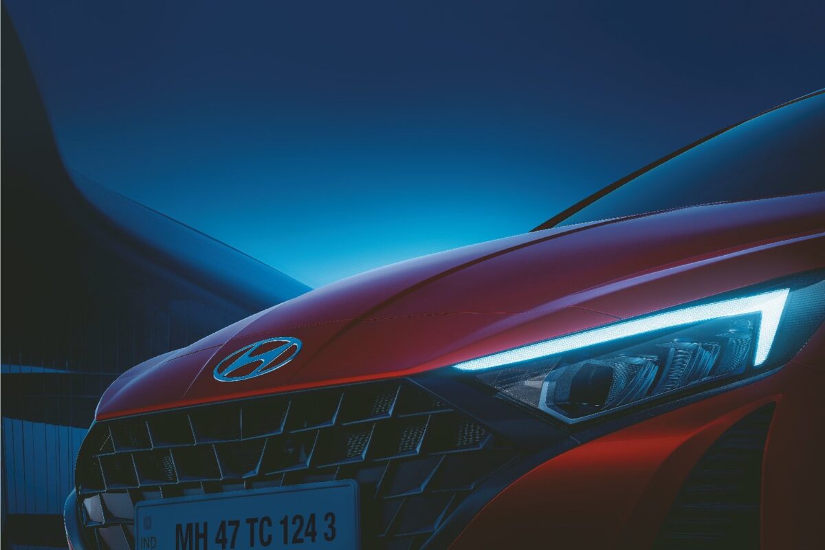 Hyundai teased i20 Facelift, to be launch soon