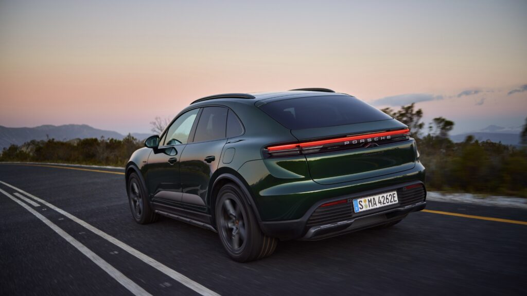 Porsche Macan EV S4 